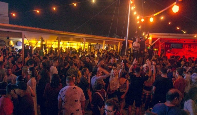 Înțelegerea „No more dancing” din Vama Veche s-a rupt