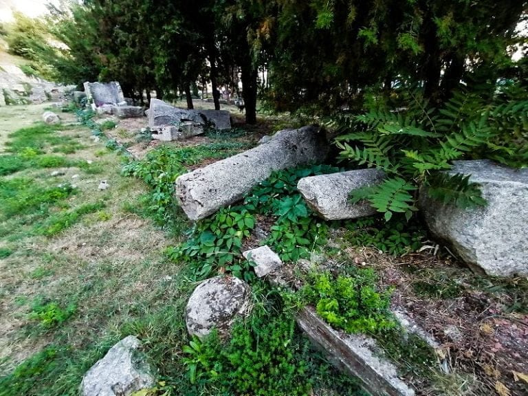 14 monumente arheologice fără proprietar ar putea fi preluate și reabilitate de Primăria Constanța