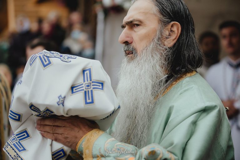 Purtătorul de cuvânt al Patriarhiei Române reacționează după afirmația controversată a ÎPS Teodosie