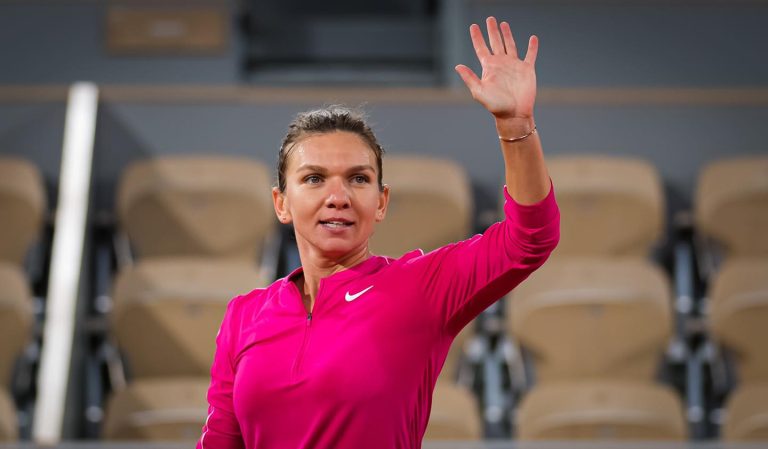 Simona Halep are COVID-19. „Am avut simptome ușoare”