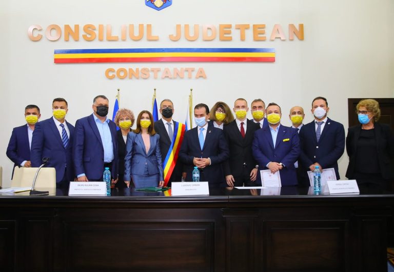 Combaterea corupției, aproape uitată în programul de guvernare locală a Constanței