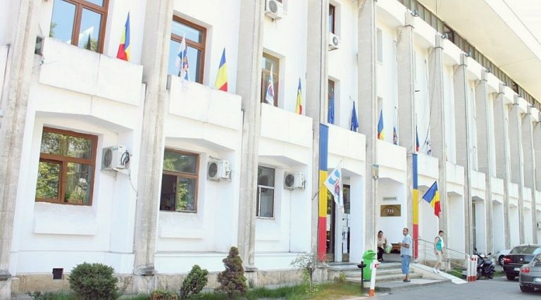 Procurorii DNA au ridicat documente de la Primăria Constanța. Reacția administrației locale