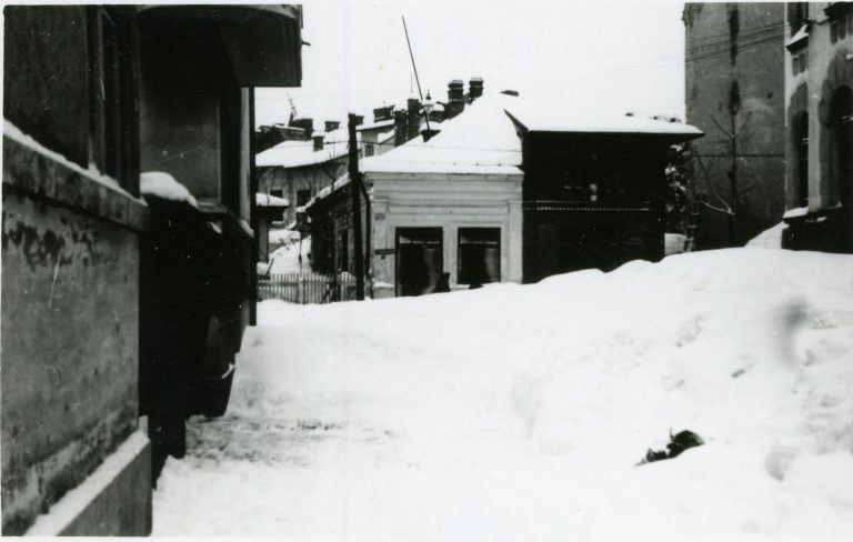 Tancuri sovietice pentru deszăpezirea Dobrogei, în 1954