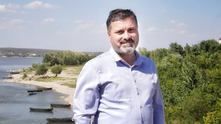 Remus Negoi (USR): Am cerut în Senat demisia lui Alexandru Rafila
