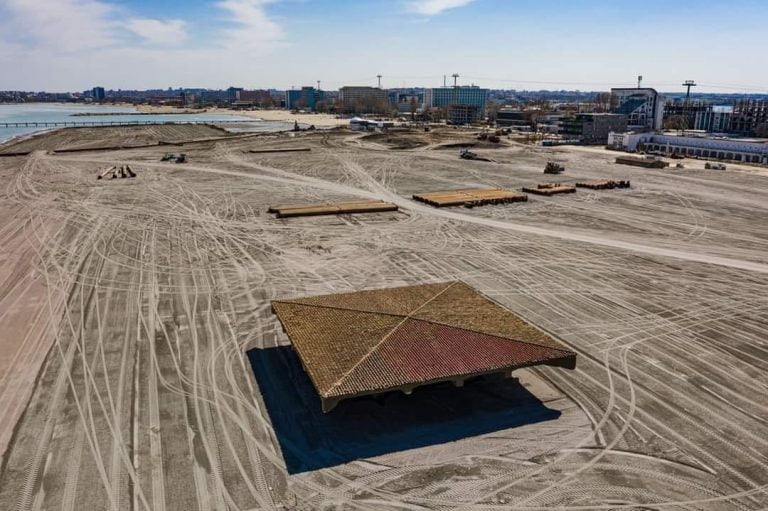 Un prim pas pentru salvarea Pasarelei istorice din Mamaia