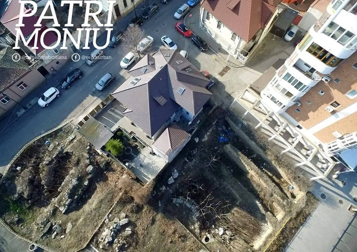 Peste 1.600 de oameni au semnat campania „Salvăm Poarta Mare a Cetății Tomis! DA parcului arheologic, NU blocului cu 6 etaje!”