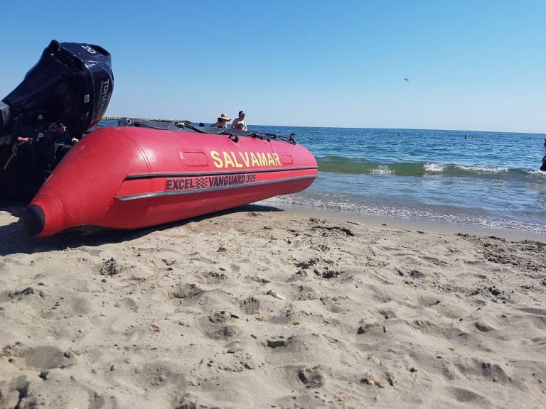 Locuitorii orașului Năvodari ar putea beneficia gratuit de un sector de plajă publică