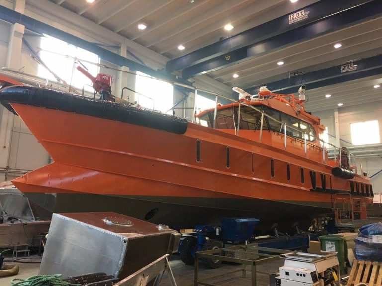 Directorul ARSVOM, acuzat că a luat mită 2 milioane de lei. Afacerea navelor de salvare
