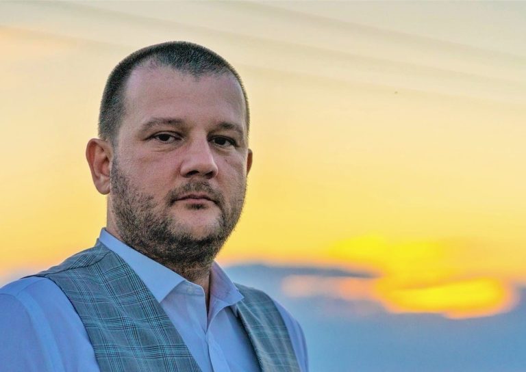 Bogdan Bola, despre scandalul logo-ului Mamaiei: „Același stil de mizerii făcute de Mazăre și Făgădău, continuate de Chițac”