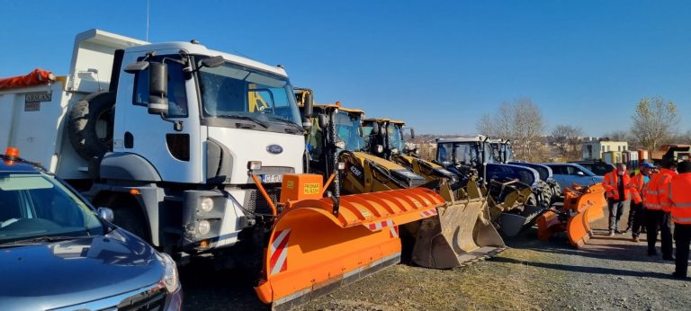 Cernavodă: Utilaje pregătite și stoc de materiale asigurat pentru deszăpezire