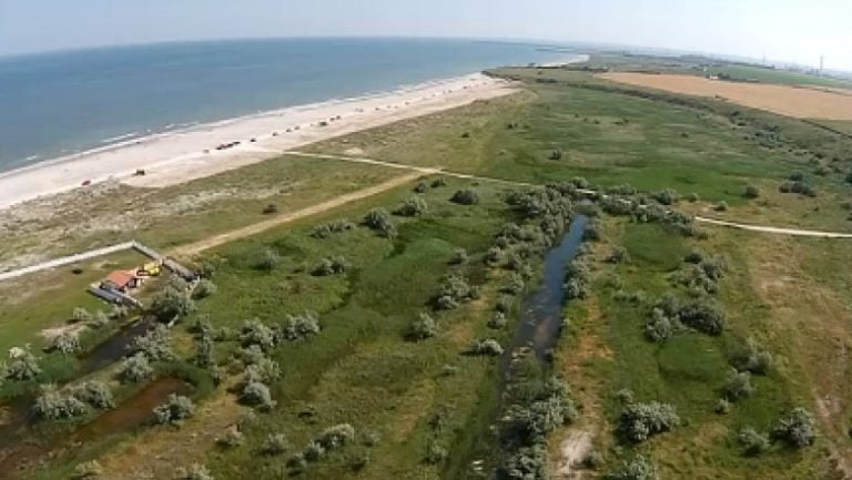 MApN cere Primăriei Corbu să nu mai autorizeze construcții de niciun fel pe plajă și în proximitatea unității militare din comună