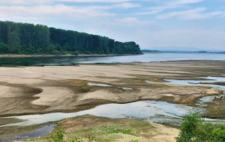 Dunarea la Garla Mare foto Apele Romane