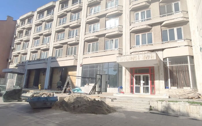 Felix Stroe renovează restaurantul Hotelului Tineretului (BTT), însă nu și clădirea