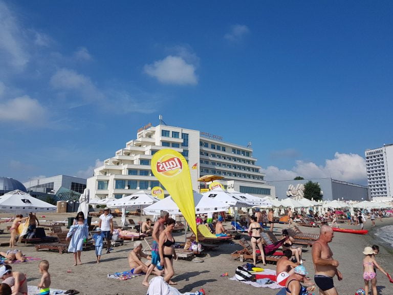 Peste 440.000 de turiști au ales stațiunea Mamaia anul acesta