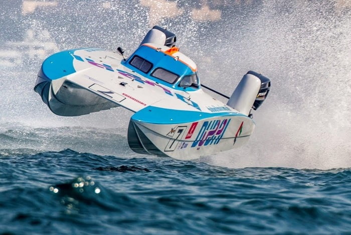 Primăria Constanța vrea să plătească 1,73 mil. lei pentru organizarea Campionatului Mondial de Powerboating. USR: Cu acești bani putem construi două săli de sport