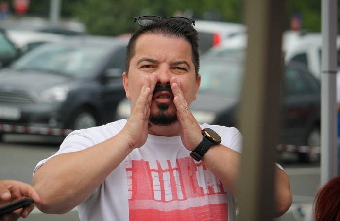 Șeful CSM Constanța își mai îmbogățește un prieten din bani publici. Peste 1,2 mil. lei atribuiți direct unui fotograf prin opt contracte în mai puțin de un an
