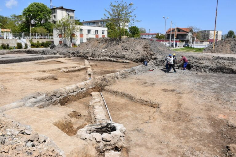 Apeduct din epoca romană, descoperit la Mangalia. Transporta apă sub presiune
