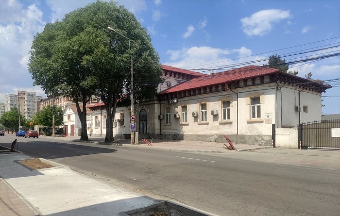 Conducerea ISU Dobrogea vrea să demoleze o clădire istorică ridicată în 1883, pe motiv că nu este util compartimentată. Direcția pentru Cultură respinge proiectul