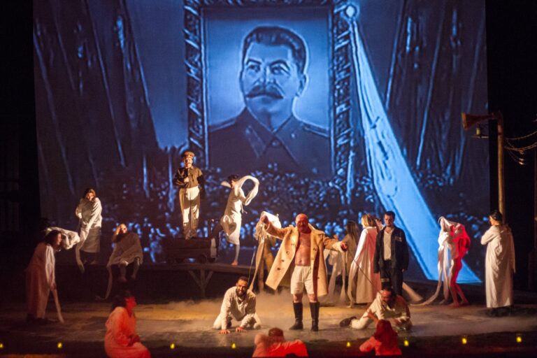 Spectacolul DOSARELE SIBERIEI se va juca la Sala Studio a Teatrului de Stat Constanța
