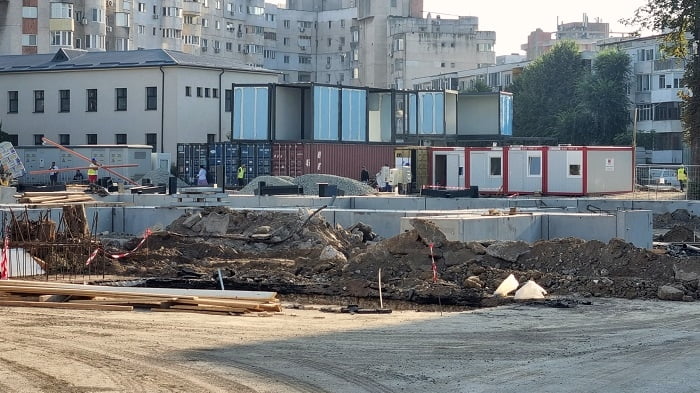 Primăria Constanța a dispus ilegal începerea lucrărilor pentru spitalul modular. Direcția pentru Cultură a oprit șantierul