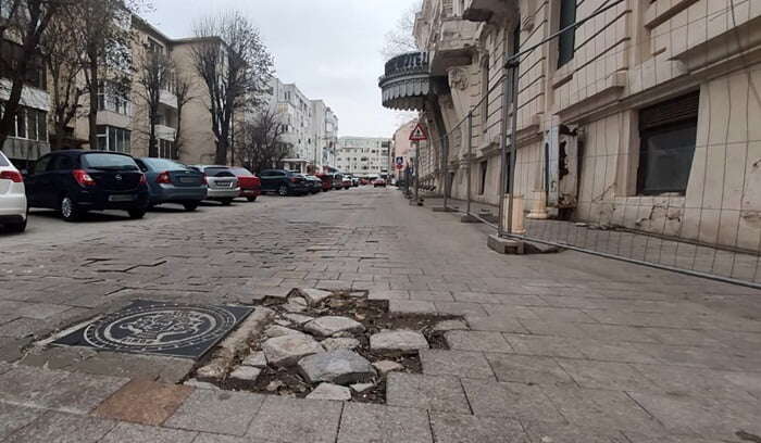 După ce a pavat pe bani europeni centrul vechi al Constanței, primăria vrea să scoată dalele și să asfalteze principalele artere ale Peninsulei