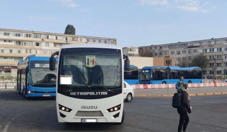 Asociația Elevilor solicită rezilierea contractului Consiliului Județean Constanța cu operatorul de transport „Metropolitan”