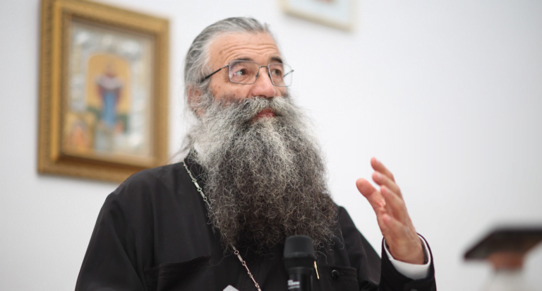 VIDEO Preotul Tănase de la Valea Plopului: Fetele frumoase abuzate nu sunt chiar nevinovate! „Să facă și ele 3-4 luni de pușcărie”