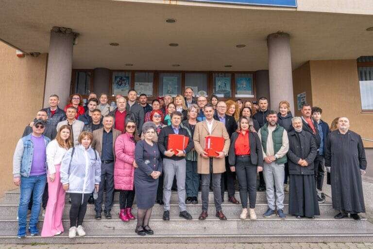 Doi preoți din Arhiepiscopia Tomisului, susținători ai candidatului PSD la Primăria Limanu