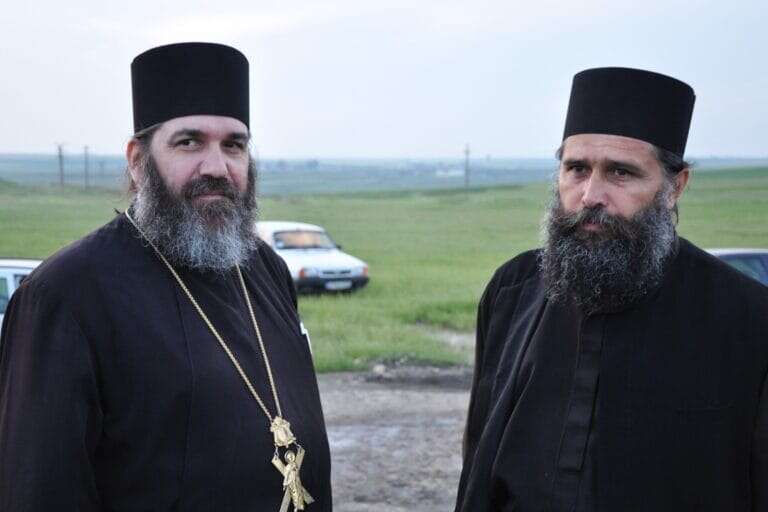Rocada stareților la „curtea” lui Teodosie. Părintele Andrei de la Dervent, noul Vicar al Arhiepiscopiei Tomisului