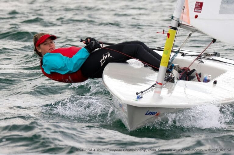 Performanță la doar 16 ani. Constănțeanca Ana-Maria Hurmuzache, patru titluri de Campioană Națională la Yachting la patru clase diferite de ambarcațiuni