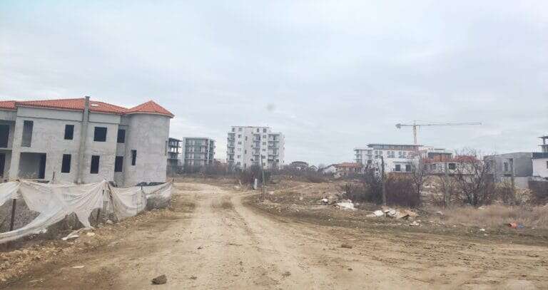 Haosul construcțiilor din Mamaia Sat. Cazul Oba Different by Luxury. Primăria Năvodari, autorizație emisă ilegal