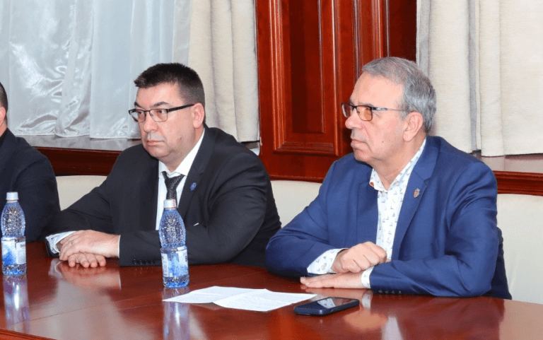 Prefectul Constanței a atacat în instanță „taxa lui Chițac” de 200 de lei. Cere anularea acesteia