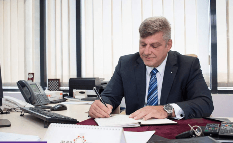 Dragoș Adrian Iorga, director în cadrul MIPE, condamnat definitiv la închisoare cu executare. DNA Constanța l-a prins cu șpaga