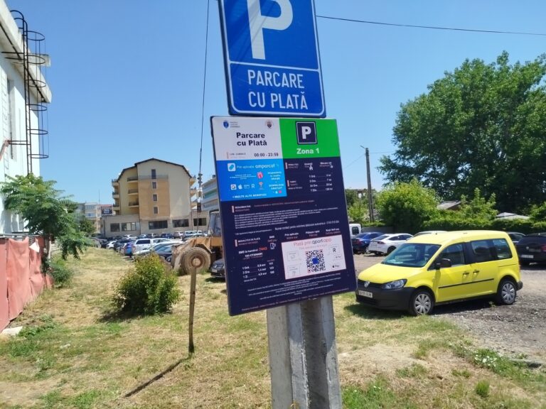 Cât te costă parcarea în Costinești. De la 1 iulie, primăria va implementa sistemul de taxare
