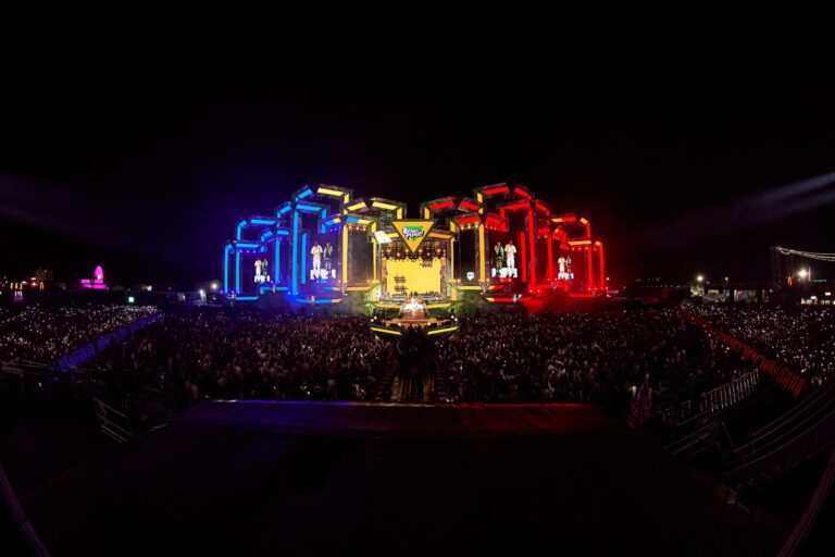 Beach, Please! în Ziua 3: 155.000 de participanți într-o singură zi. Future și Quavo, pentru prima dată LIVE în România, iar NIBIRU își dezvăluie viitorul
