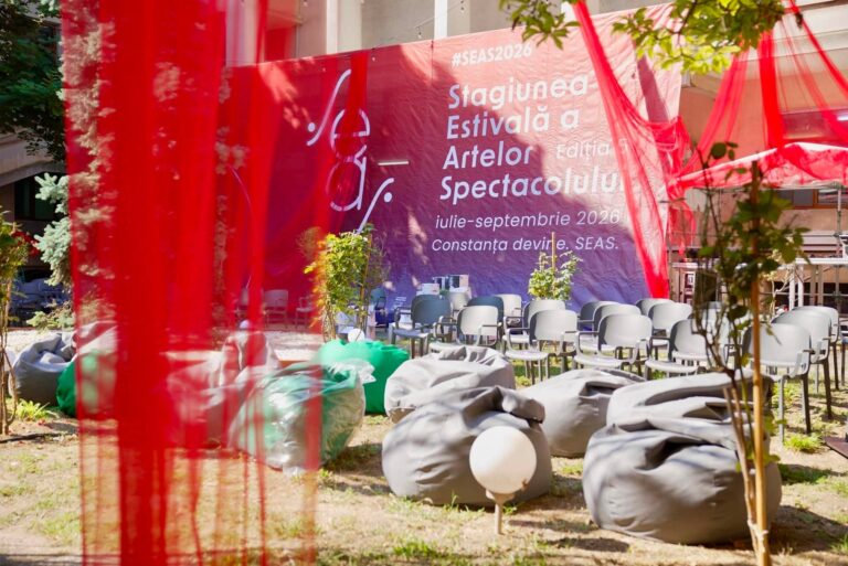 SEAS 2026: Curtea interioară a Consiliului Județean Constanța, pregătită pentru concertul susținut de „Trei Parale”