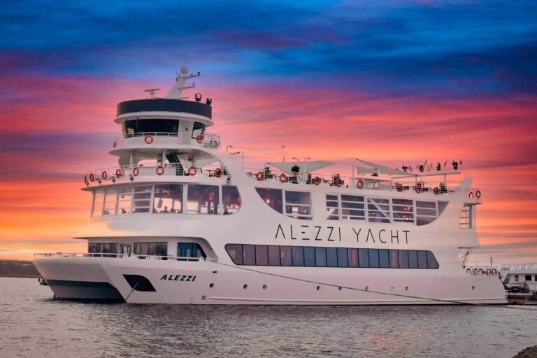 Centrul distracției de pe litoral se mută în Mamaia Nord. Din 13 august, Alezzi Yacht revine și deschide un nou capitol al verii (P)