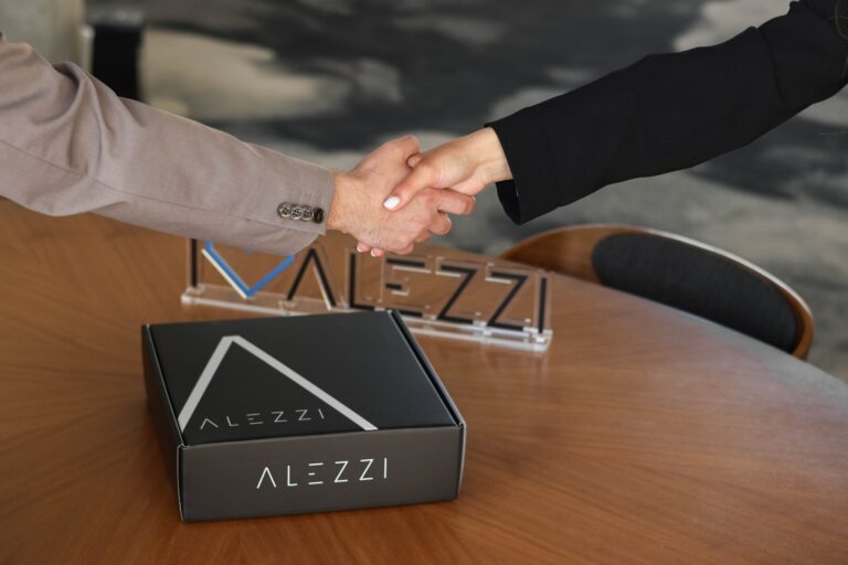 10 ani de Alezzi pe litoral: Cum a schimbat o companie fața litoralului românesc